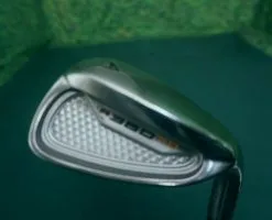 Lincs_golf TaylorMade R360 XD Gap A Wedge Regular Graphite Shaft TaylorMade Grip